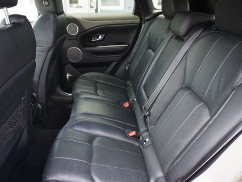 Used 2016 Land Rover Range Rover Evoque SE AWD/4WD image 17