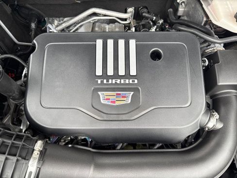 Used 2024 Cadillac XT5 Premium Luxury w/ Technology Package image 32