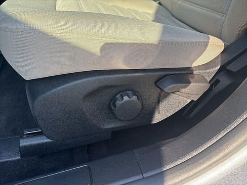 Used 2020 Ford Fusion S FWD image 24