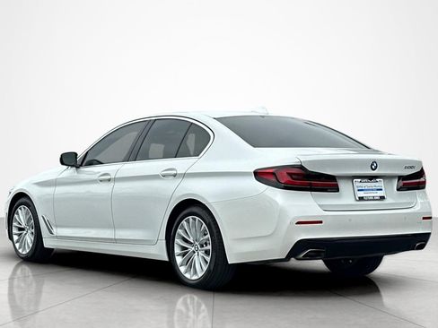 Used 2023 BMW 530i w/ Premium Package RWD image 3