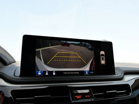 Used 2025 Acura MDX w/ Technology Package FWD image 25