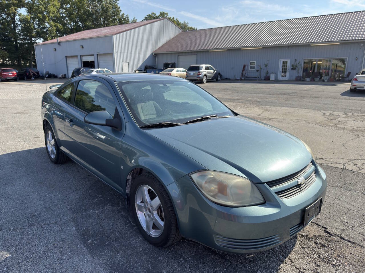 Used 2009 Chevrolet Cobalt LT w/ My Link Package FWD image 4