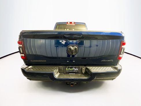 Used 2022 RAM 2500 Laramie w/ Night Edition image 7