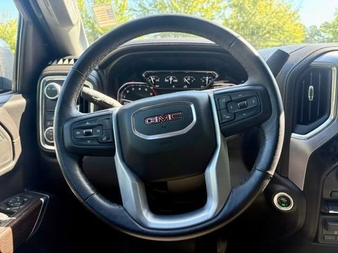 Used 2020 GMC Sierra 1500 SLE w/ SLE Value Package RWD image 20