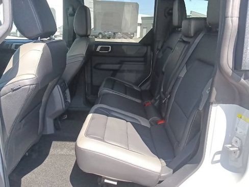 New 2026 Ford Bronco Outer Banks AWD/4WD image 27