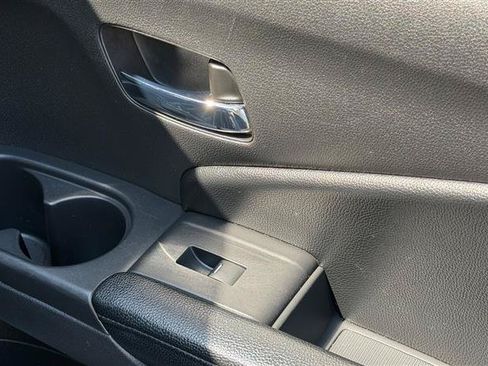 Used 2017 Honda Pilot Touring image 40