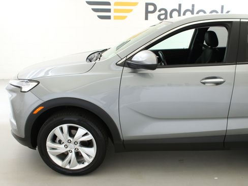 Used 2024 Buick Encore GX Preferred AWD/4WD image 5