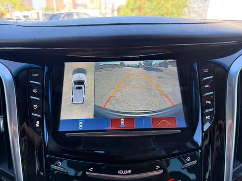 Used 2019 Cadillac Escalade Luxury w/ Escalade Sport Edition RWD image 29