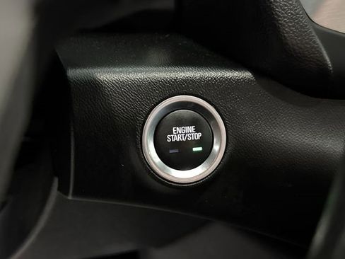 Certified 2023 GMC Terrain SLE w/ Driver Convenience Package image 16