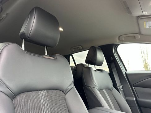 Used 2025 MAZDA CX-50 2.5 Hybrid w/ Preferred Pkg image 16