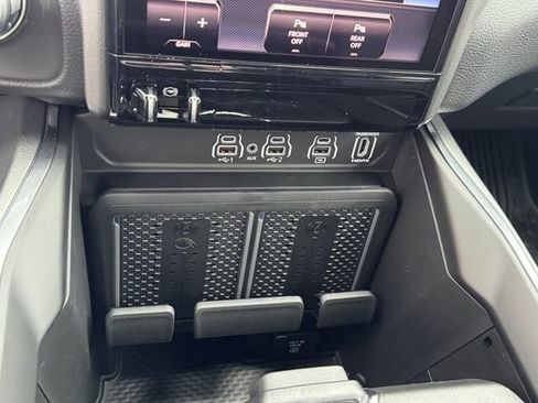 New 2026 RAM 1500 Laramie image 32