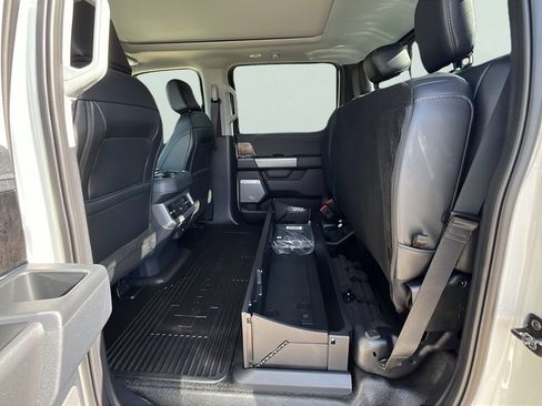 New 2026 Ford F350 Lariat w/ Lariat Premium Package AWD/4WD image 17
