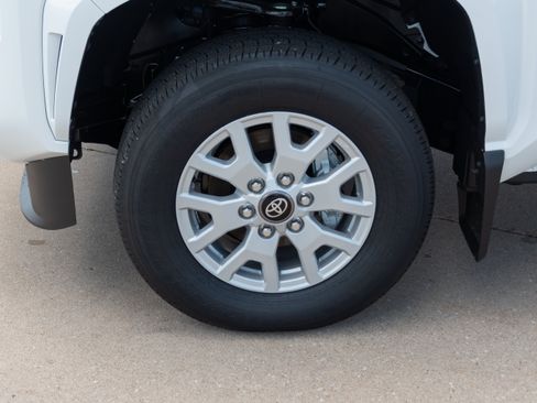 New 2026 Toyota Tacoma SR5 AWD/4WD image 5