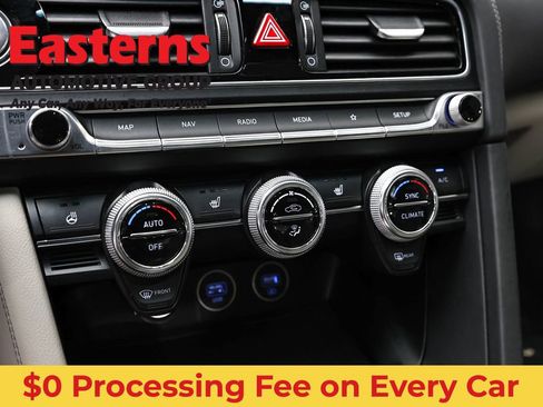 Used 2023 Genesis G70 2.0T AWD/4WD image 20