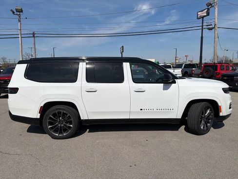 Used 2024 Jeep Grand Wagoneer L Series II w/ Quick Order Packagew 28T AWD/4WD image 2