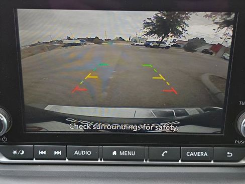 Certified 2025 Nissan Rogue SV image 15