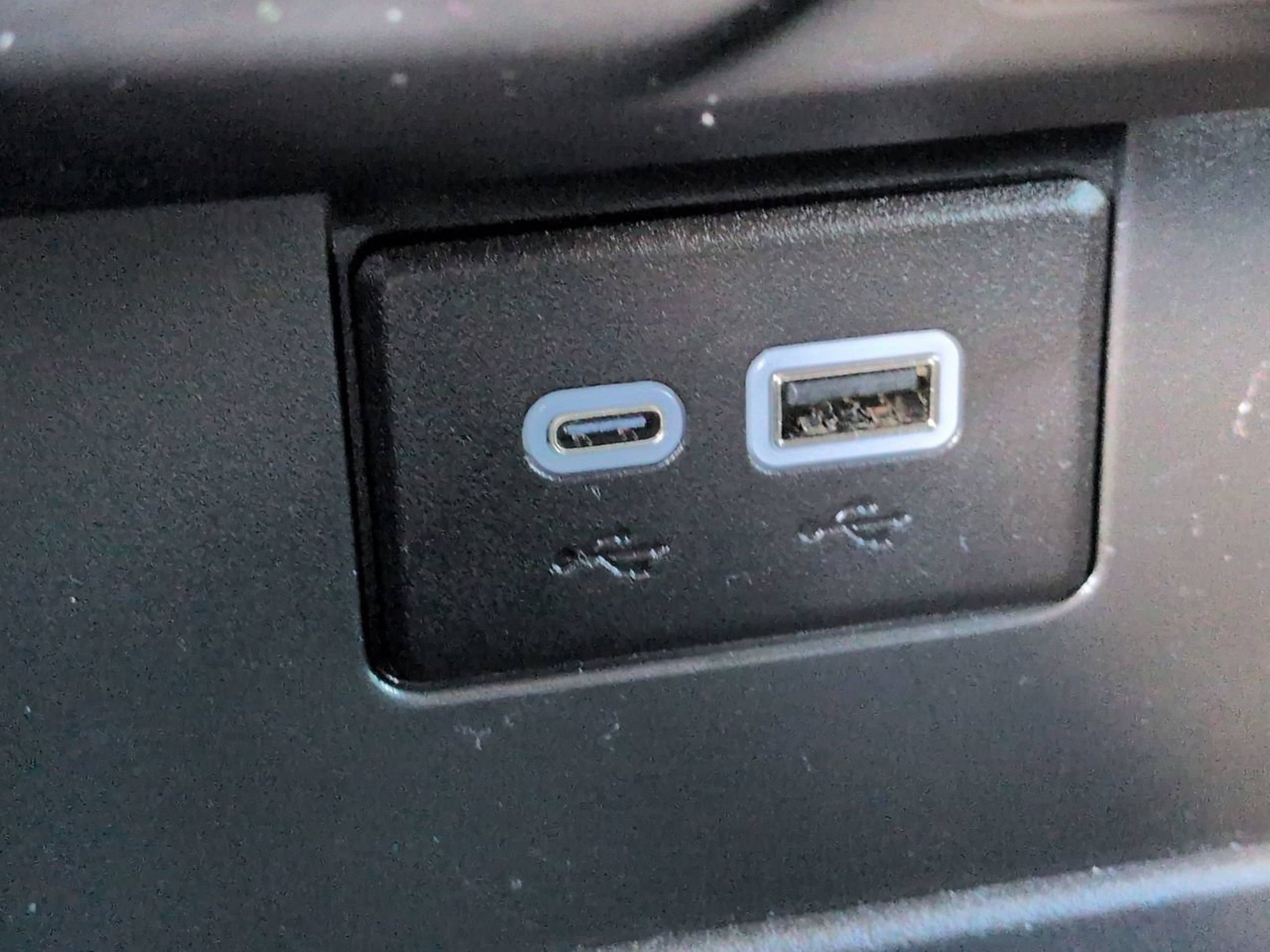 Used 2024 Chevrolet Tahoe LS w/ Driver Alert Package RWD image 27