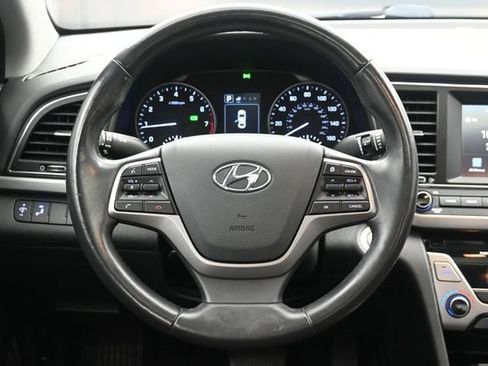 Used 2018 Hyundai Elantra Value Edition FWD image 23