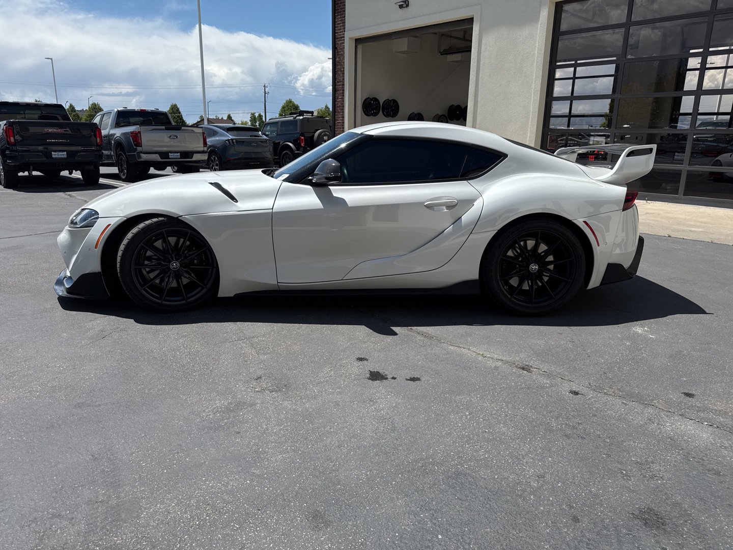Used 2024 Toyota Supra RWD image 5