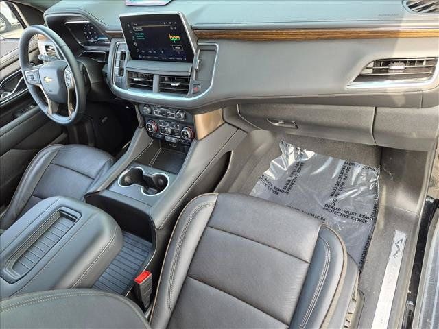 Used 2024 Chevrolet Tahoe High Country AWD/4WD image 19