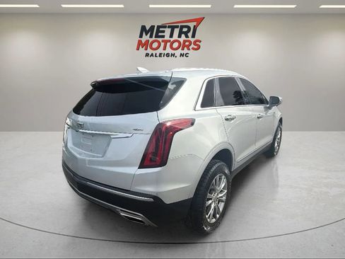 Used 2020 Cadillac XT5 Premium Luxury image 3