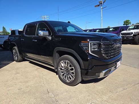 Used 2026 GMC Sierra 1500 Denali Ultimate AWD/4WD image 14