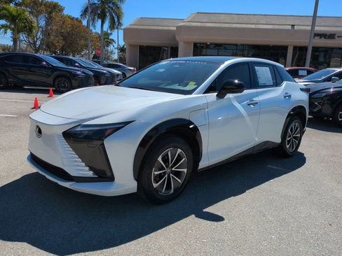 Certified 2024 Lexus RZ 300e Premium w/ Accessory Package (Z1) image 8