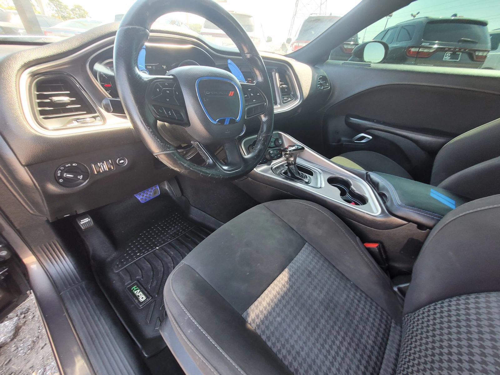Used 2020 Dodge Challenger R/T RWD image 23