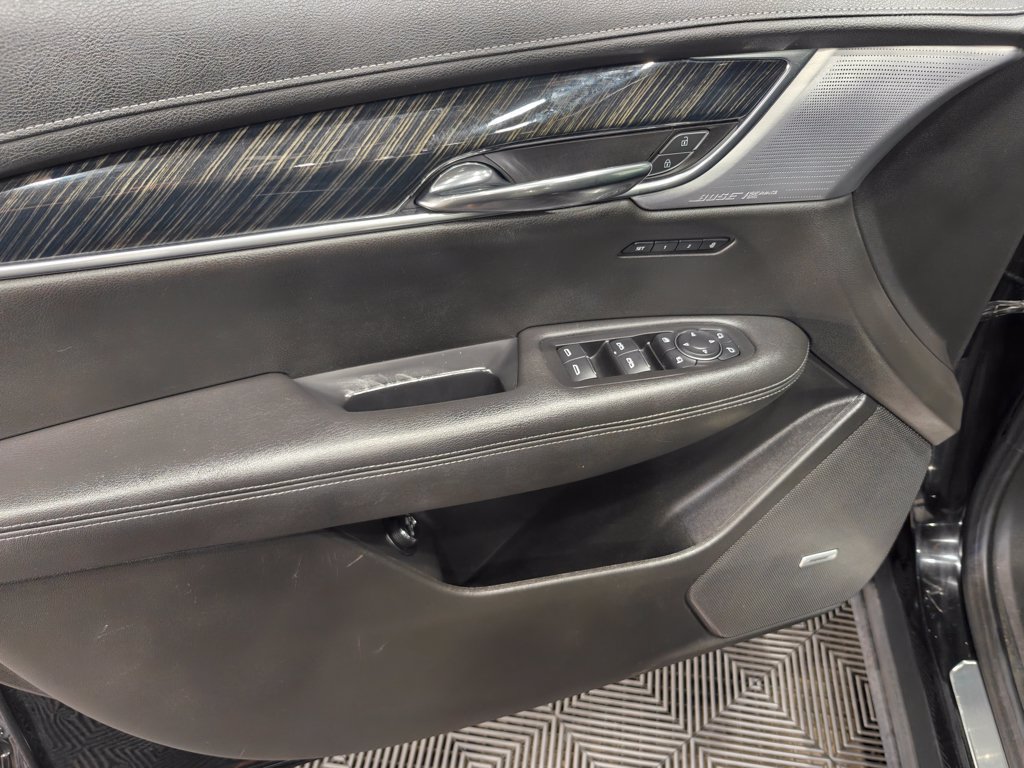 Used 2020 Cadillac XT6 Premium Luxury AWD/4WD image 59