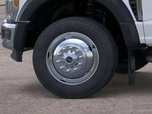 New 2026 Ford F550 2WD Regular Cab Super Duty image 19