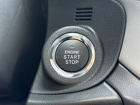 Certified 2025 Subaru Outback Premium image 25