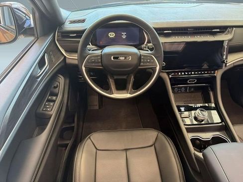 New 2026 Jeep Grand Cherokee L Limited AWD/4WD image 28