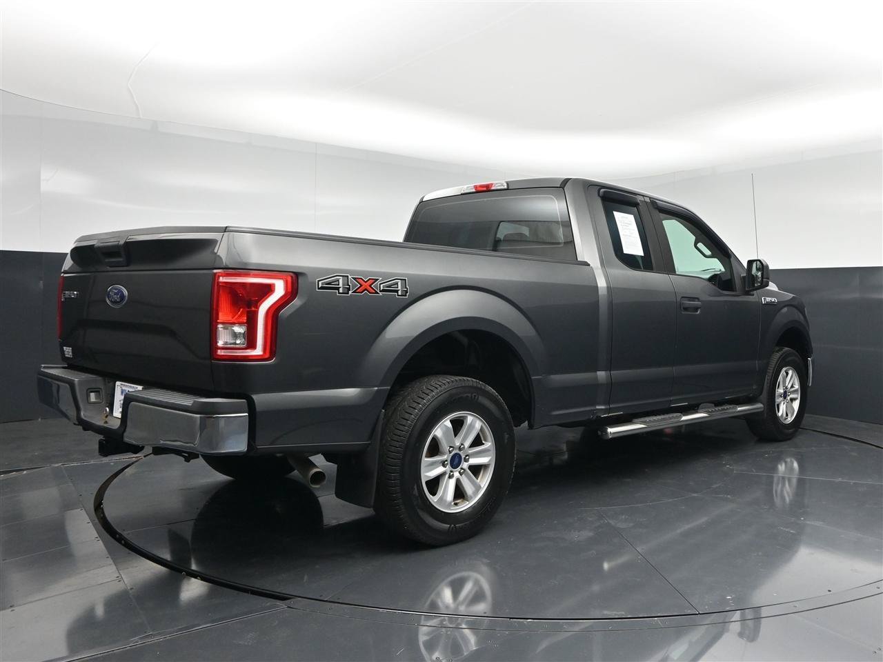 Used 2017 Ford F150 XL w/ Equipment Group 101A Mid AWD/4WD image 6