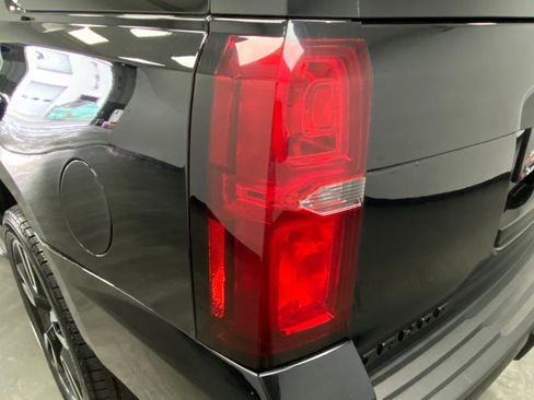 Used 2019 Chevrolet Tahoe Premier image 13