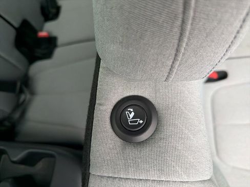 Used 2023 Hyundai Palisade SE image 20