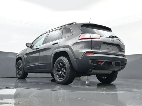 Used 2021 Jeep Cherokee Trailhawk w/ Comfort & Convenience Group image 24