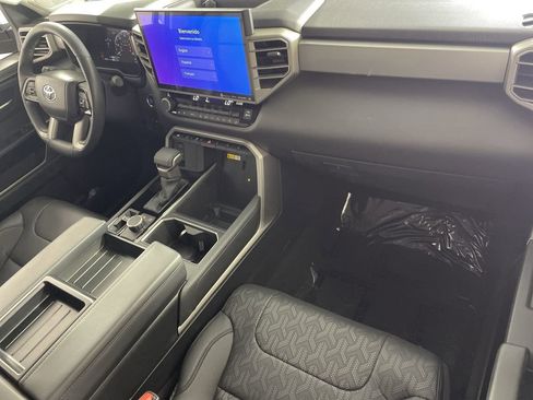 Used 2024 Toyota Tundra Limited image 26
