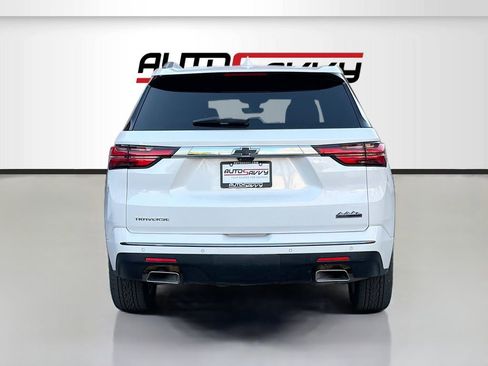 Used 2023 Chevrolet Traverse High Country w/ LPO, Floor Liner Package FWD image 6