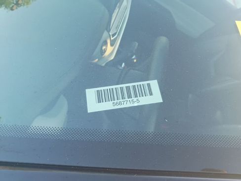 Used 2025 Jeep Compass Limited image 13