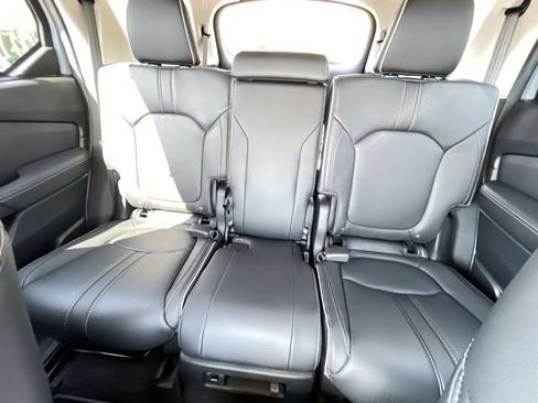 Certified 2025 Honda Pilot Elite image 13