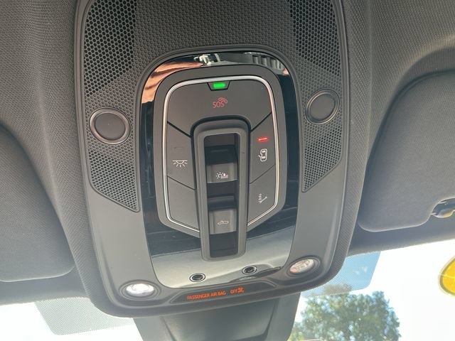 Used 2020 Audi Q8 Premium Plus w/ Premium Plus Package AWD/4WD image 28