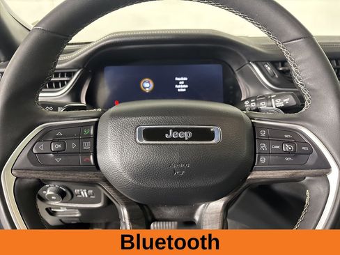 Used 2024 Jeep Grand Cherokee L Limited w/ Luxury Tech Group II AWD/4WD image 13