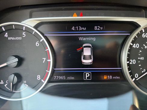 Used 2020 Nissan Sentra SR w/ Premium Package FWD image 28