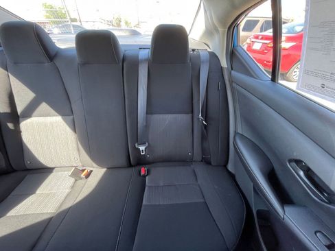 Used 2025 Nissan Sentra SV FWD image 35
