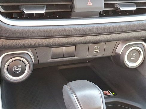 Certified 2024 Toyota Grand Highlander XLE image 25