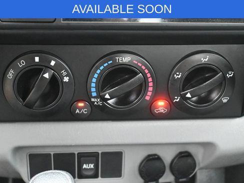 Used 2012 Toyota Tacoma 2WD Regular Cab image 19
