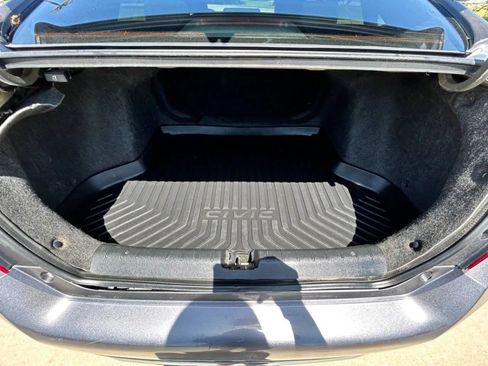 Used 2020 Honda Civic LX image 11