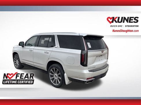 Used 2023 Cadillac Escalade Premium Luxury Platinum w/ Heavy-Duty Trailer Package AWD/4WD image 7