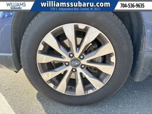 Used 2017 Subaru Outback 2.5i Touring w/ Popular Package #5A image 18