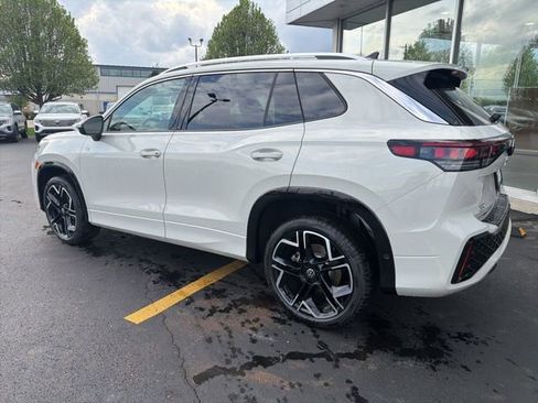 New 2026 Volkswagen Tiguan SEL R-Line AWD/4WD image 5
